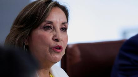 Dina Boluarte ist seit 2022 Präsidentin von Peru.
