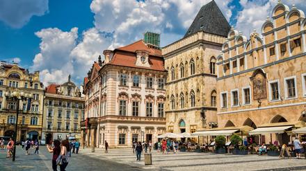 Um den Altstädter Ring liegen die wichtigsten Orten von Kafkas Prager Leben.