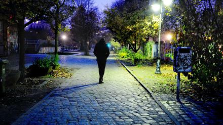 Nachts durch den Görlitzer Park – Kreuzberg Bürgermeisterin würde das nicht machen.