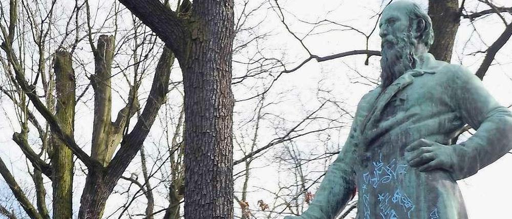 Bewegung hält fit. Das Denkmal für Friedrich Ludwig Jahn in der Neuköllner Hasenheide wurde vor einiger Zeit saniert.