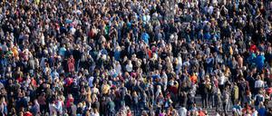 Die Weltbevölkerung könnte 2080 ein Hoch von mehr als 10 Milliarden Menschen erreichen.