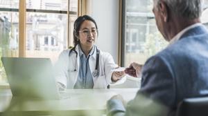 Besuch bei einer Ärztin.