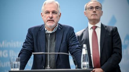 Benny Levenson ist für Kollegen in 80 Ländern der Welt zuständig.