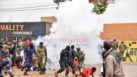 Szene Polizeigewalt in Uganda