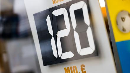 Im Eurojackpot liegen weiterhin 120 Millionen Euro. (Symbolbild)