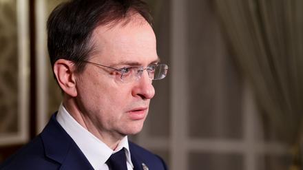 Wladimir Medinski ist als Berater des russischen Präsidenten Wladimir Putin in Ukraine-Verhandlungen ein bekanntes Gesicht. (Archivbild)