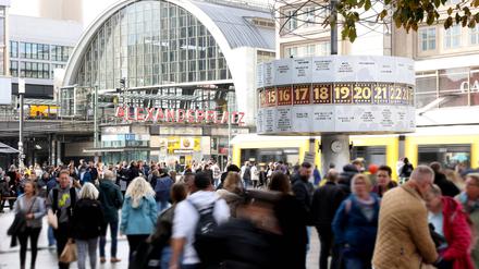 Einige viel frequentierte Orte wie der Alexanderplatz sind laut einem neuen TikTok-Trend in Berlin besonders verhasst.