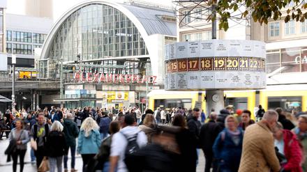 Einige viel frequentierte Orte wie der Alexanderplatz sind laut einem neuen TikTok-Trend in Berlin besonders verhasst.