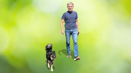 Auf den Hund gekommen: der Halter und das liebe Tier.