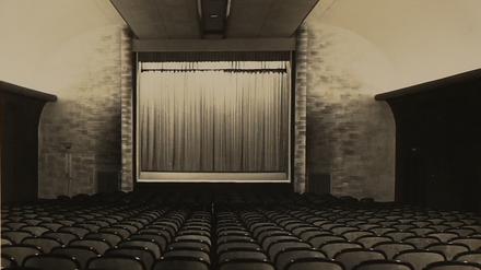 Nach der Renovierung 1935 passten fast 500 Menschen in den Saal der Charlott-Lichtspiele.