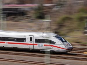 Der Bahnverkehr zwischen Berlin und Halle wird ab dem 24. September für drei Monate erheblich eingeschränkt. (Archivbild)