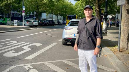 Dirk Goldmann wurde hier am Ku’damm durch eine Taxitür vom Rad gestoßen und dabei verletzt.