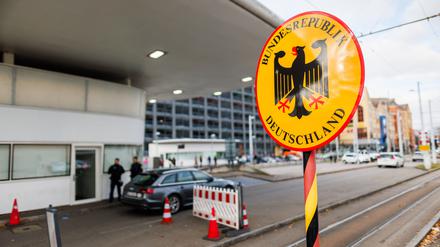 Kontrollen sind zurück an den deutschen Grenzen, so wie hier in Weil am Rhein. Ihr Effekt auf die Zuwanderung nach Deutschland ist bisher aber eher gering.