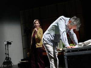 Leben in Trümmern: Ulrich Matthes als Nobelpreisträger.