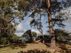 Wildwood setzt auf Campingerlebnisse in naturnaher Rügen-Kulisse.