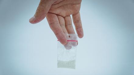 Dealen auf offener Straße und Konsum am helllichten Tag: Drogen sind in Berlin allgegenwärtig. Die fehlende Diskretion bei dem Thema ist mindestens nervig.