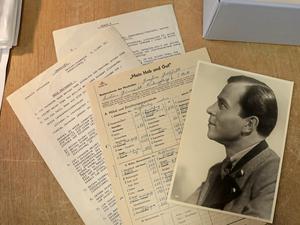 Letzte Dinge. Ein Foto von Joachim Gottschalk und sein Testament im Archiv des Potsdamer Filmmuseums.