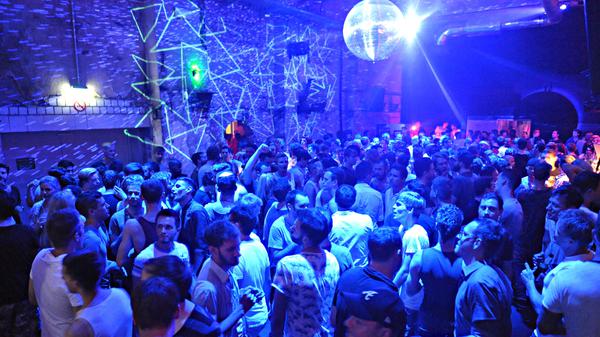 Das Schwuz (SchwulenZentrum) in der Rollbergstraße in Neukölln.