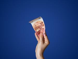 Zehn Euro monatlich soll jedes Kind vom Staat für ein privates Altvorsorgedepot erhalten. Doch Union und SPD haben bisher noch keinen Entwurf vorgelegt.