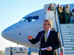 Aus Seattle über Island direkt nach Berlin – die P8-A Poseidon des US-Flugzeugherstellers Boeing.
