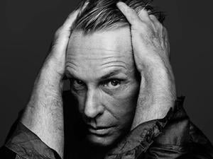 Wolfgang Joop, zur Ausstellung "Wolfgang Joop im Kunstraum" Postdam, bis 18.11.2025