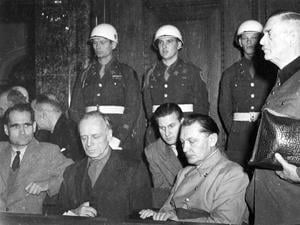 Nürnberger Prozess, von rechts nach links: Keitel, Göring, van Ribbentropp, HessNürnberg 1946 *** Nuremberg Process, from right to left Keitel, Goering, van Ribbentropp, HessNuremberg 1946