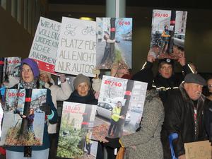 Demonstration der Bürgerinitiative "Für eine lebendige Torstraße"
Credit: Lea Fiehler