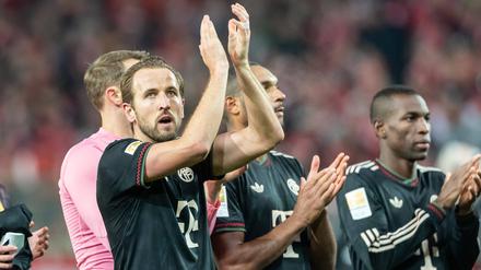 Ab 2027 laufen die Spiele des FC Bayern München auf vier verschiedenen Bezahl-Plattformen.