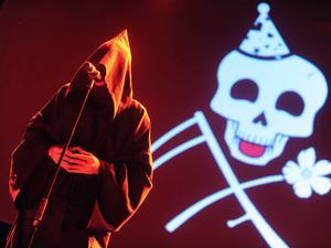 Der Comedian „Der Tod“ bei einem Auftritt 2015. (Archivbild)