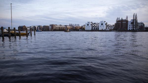 Die Rummelsburger Bucht bei Sonnenuntergang im März 2020. (Symbolbild)
