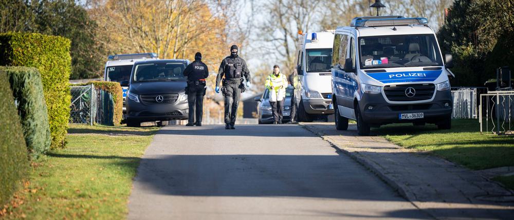 Im Fall Fabian lässt der Anwalt der seit Anfang November in U-Haft sitzenden Tatverdächtigen die Haftgründe prüfen. (Archivbild)