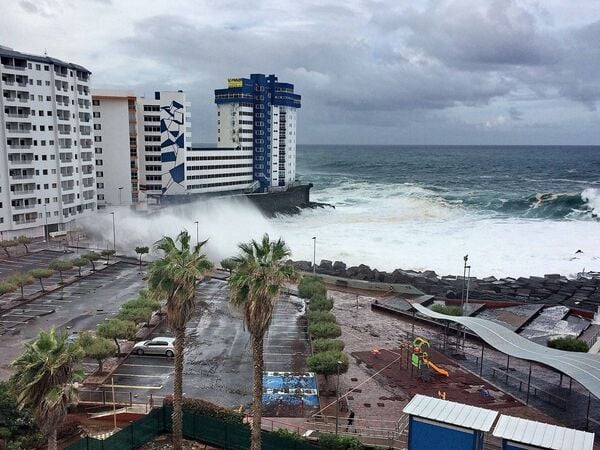 Im Herbst und im Winter ist es auf den Kanaren in Küstennähe nicht immer ungefährlich. (Archivfoto)