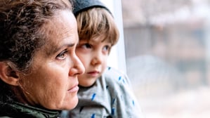 Mein Ex ist ein unzuverlässiger Kiffer, wir haben die Kinder im Wechselmodell. Wie komme ich klar damit, sie ihm jede zweite Woche zu überlassen? (Symbolbild)