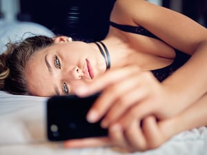 Anonym übers Smartphone. Millionen Menschen suchen nach erotischen Kontakten und Sex-Treffen über Communitys wie Joyclub.