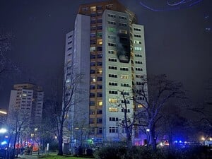 Am frühen Morgen wurde die Feuerwehr zum Einsatz gerufen. (Foto aktuell)