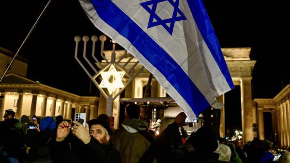 Chanukka – friedlich.