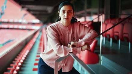 Khalida Popal war Nationalspielerin, heute unterstützt sie junge afghanische Fußballerinnen.