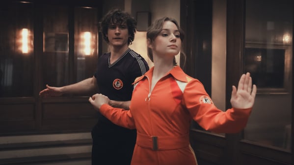 Die Meister von morgen? Dorli Schöllack Carlotta Bähre) und ihr Tanzpartner wollen im Turniertanz um jeden Preis punkten.