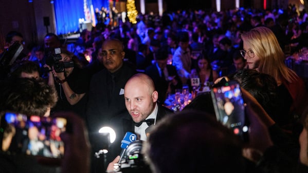 Markus Frohnmaier, Fraktionsvize der AfD, bekam in New York Mitte Dezember einen Preis.