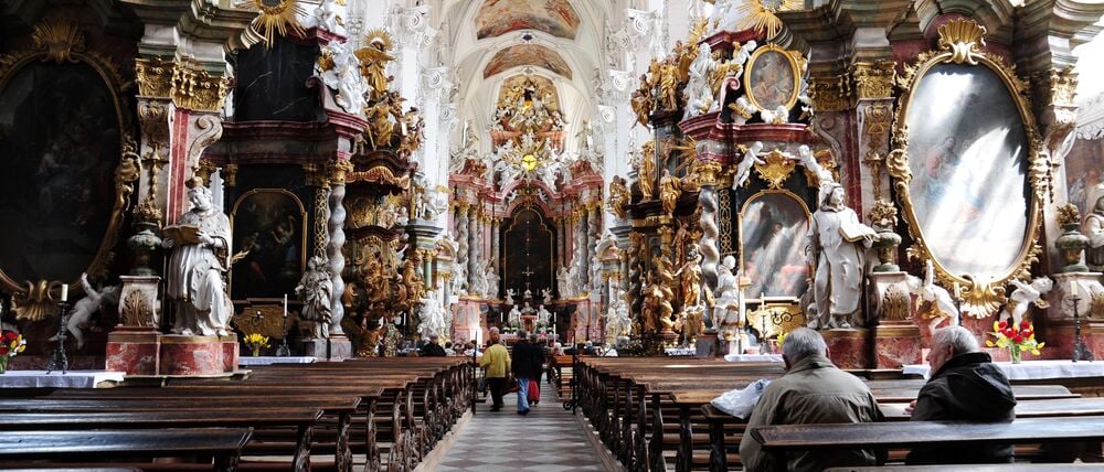In der barocken Klosterkirche von Neuzelle soll es täglich die Heilige Messe geben.
