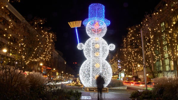 Weihnachtsbeleuchtung am Kurfürstendamm und an der Tauentzienstraße