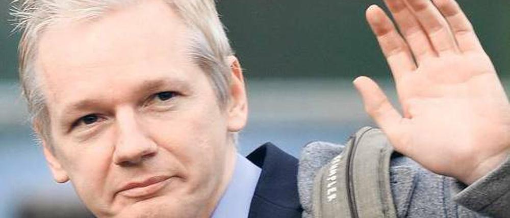 „Das sind amerikanische Informanten, die verdienen es zu sterben.“ Julian Assange hält nichts vom Quellenschutz der etablierten Medien.