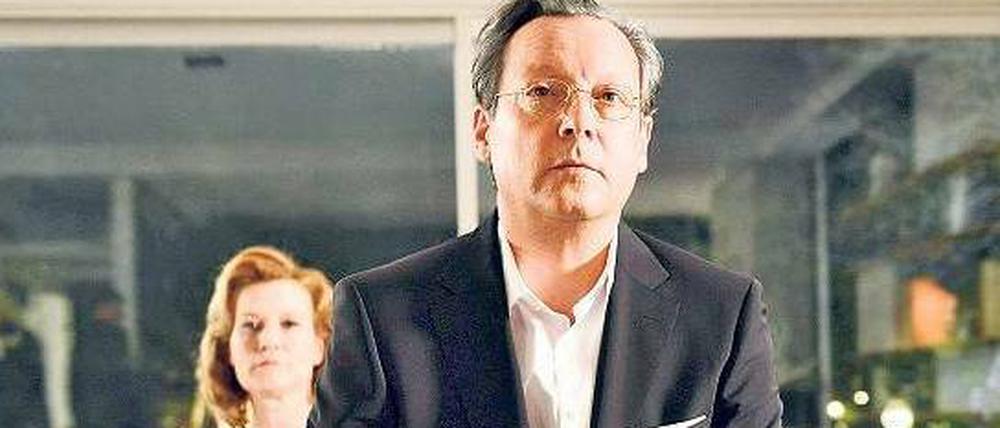 Auf der Kippe. Es läuft nicht gut für Georg Sahl (Matthias Brandt) und seine Frau (Suzanne von Borsody). Foto: ARD