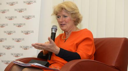 Kulturstaatsministerin Monika Grütters zu Gast im Tagesspiegel, bei der Vorstellung der Hildebrand-Gurlitt-Biografie "Hitlers Kunsthändler" von Meike Hoffmann und Nicola Kuhn.