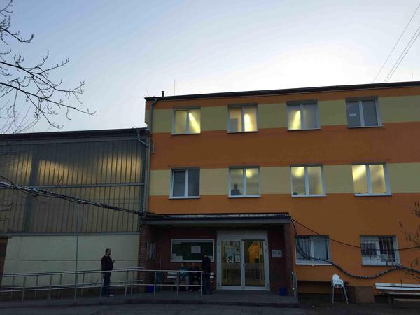 Die Notunterkunft in der Treskowallee