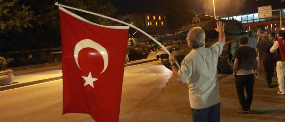 Aufstand gegen den Aufstand.