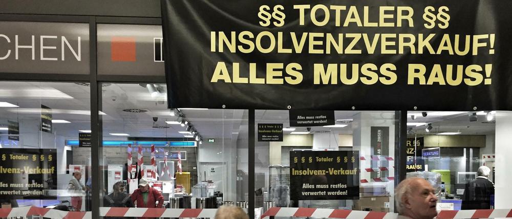 Abverkauf. Die Filialen von Innova sollen bald schließen.