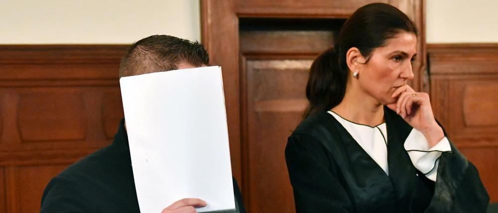 Der Supermarkt-Filialleiter André S. am 02.03.2017 vor Gericht.