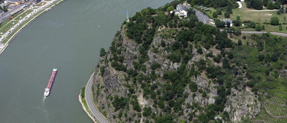 Offiziell gefährdetes Weltkulturerbe: Der Loreleyfelsen bei St. Goar im Mittelrheintal.