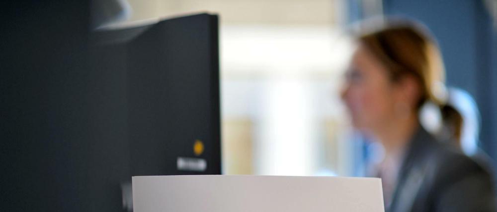 Die materielle Situation von Frauen hat sich kaum verändert, schreiben die Fachleute in ihrem Gutachten.